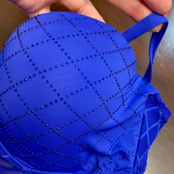 🌀 SPARKLY Very sexy Swim suit 🌀 bejeweled!! - Picture 2 of 4